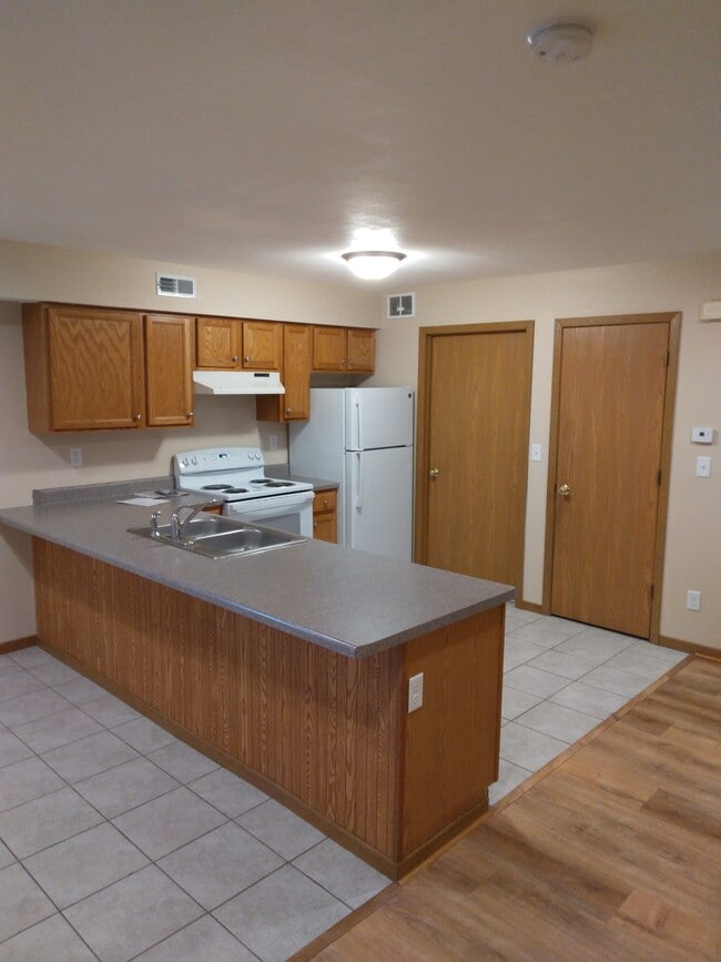 Photo - 931 Minns Dr