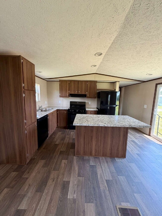 MOBILE HOME FOR RENT IN REHOBETH