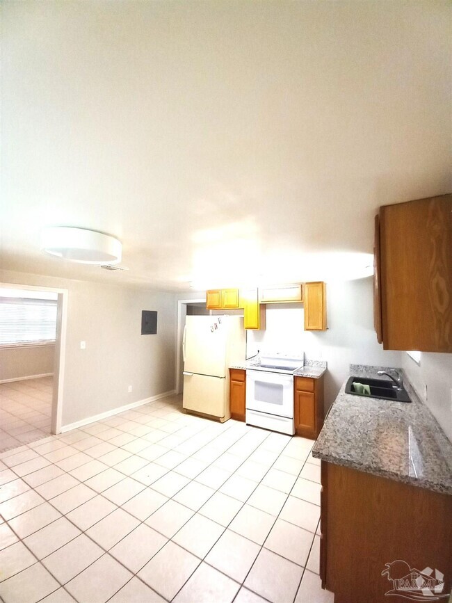 Building Photo - 106 Virginia Way Rental
