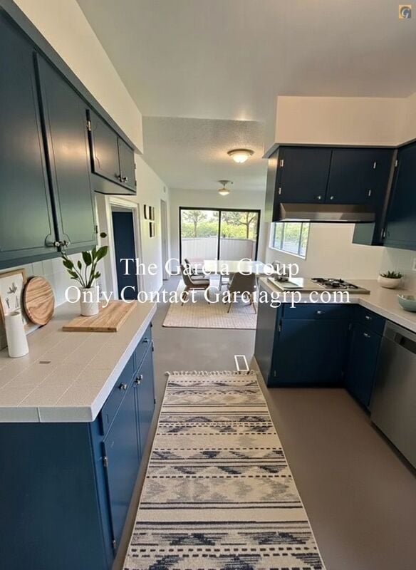 Photo - 17050 SE Gurnee Ave