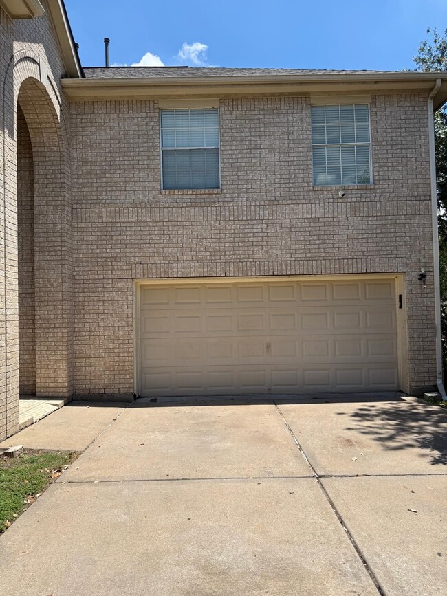 Photo - 14930 Cabin Run Ln