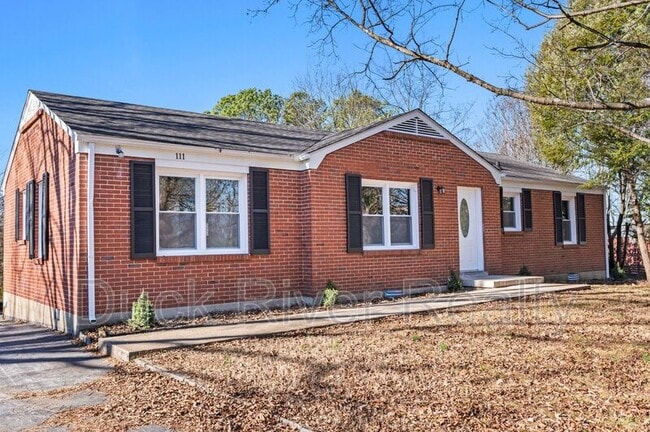 Photo - 111 Daleview Cir