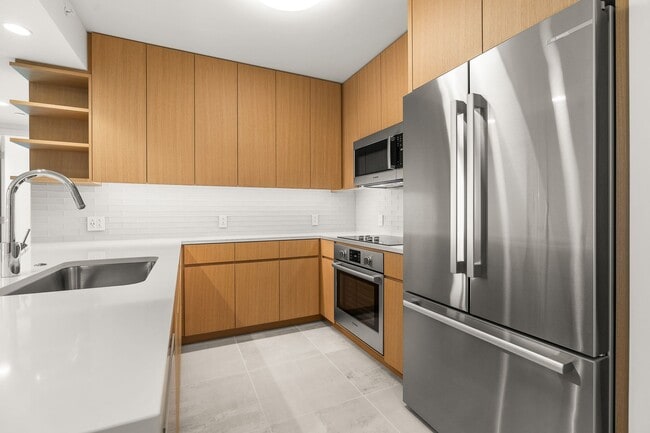 Photo - Sky Ala Moana West — 2 Bed / 2 Bath / 2 Parking Unit 2902