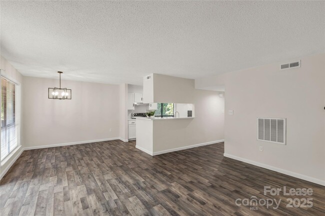 Photo - 7205 Winery Ln