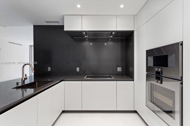 Photo - 300 Biscayne Blvd Way Unit 4609