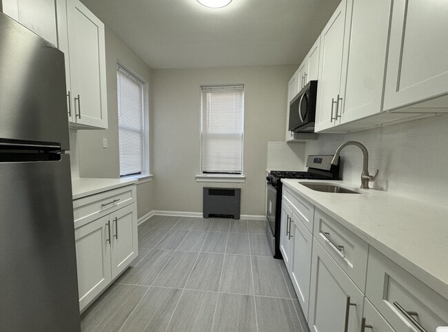 Building Photo - 318 Union St Unit A1