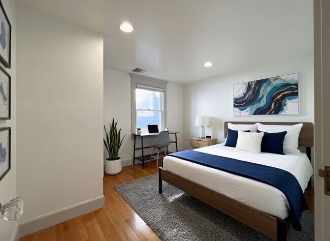 Photo - 929 W 23rd St Apartment Unit 929