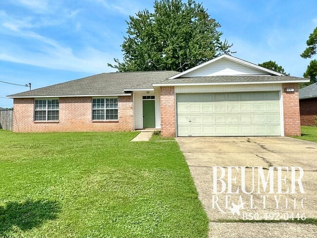 Fantastic Located Home Near NAS for Rent - Fantastic Located Home Near NAS for Rent
