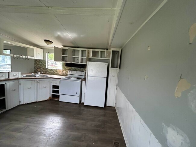 Photo - 139 Hubert Blvd