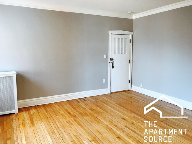 Photo - 3932 N Keeler Ave Unit 3C