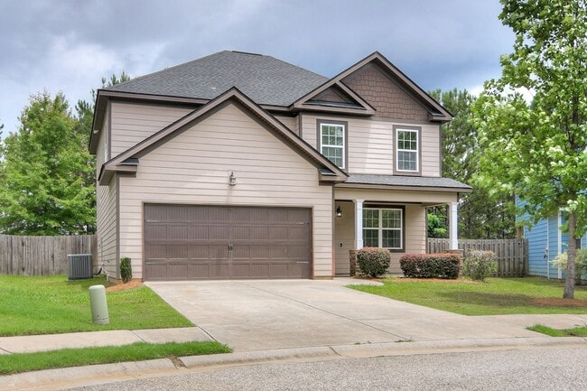 Updated 4 Bedroom 2.5 Bath - Updated 4 Bedroom 2.5 Bath House