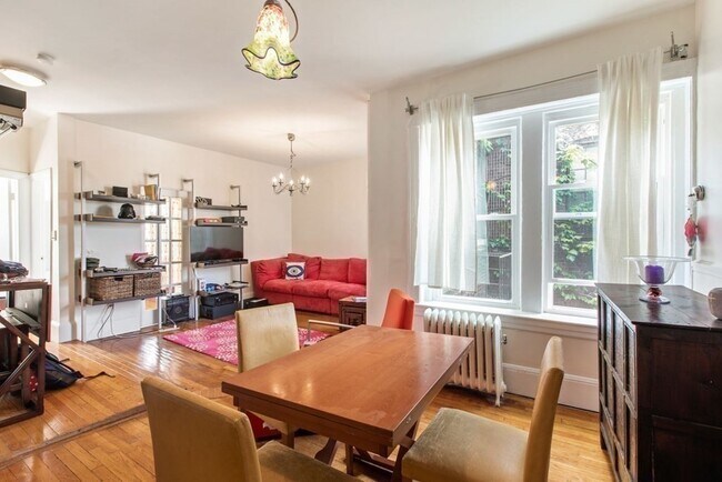 Photo - 37 Revere St Unit 7