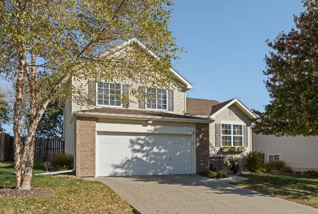 Photo - 15614 Cottonwood Ave