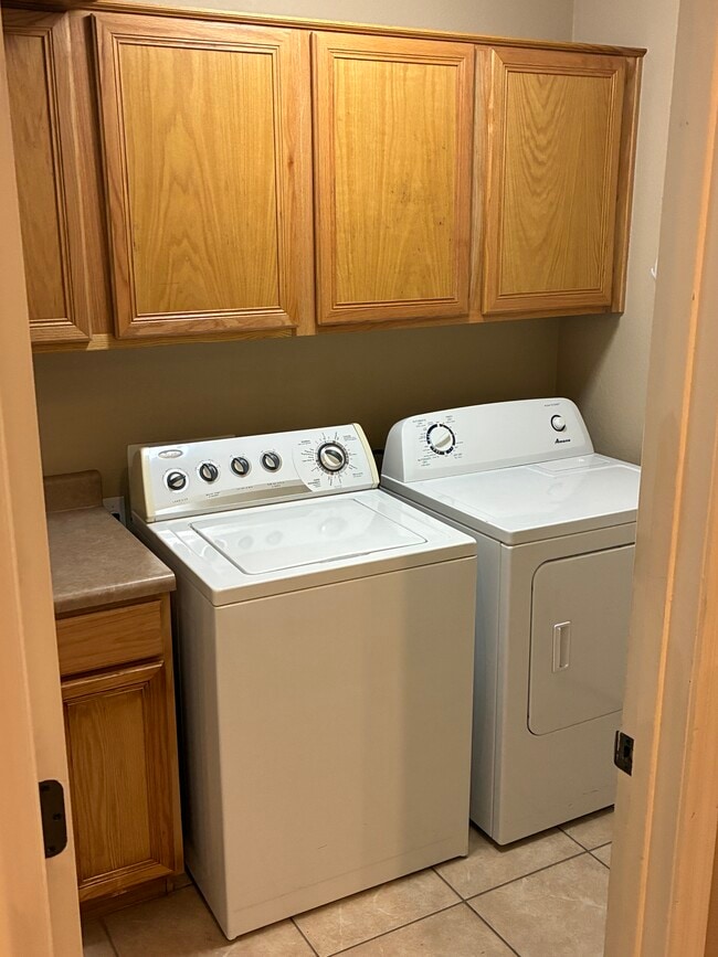 Photo - 1370 E Joseph Way