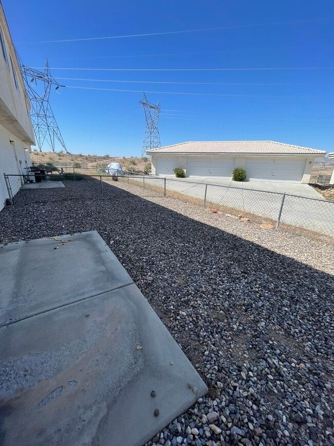 Photo - Charming 1 bedroom 1 bath - Apartment Near Casinos with Attached Garage