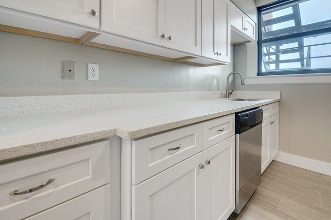 Photo - The Hardwick