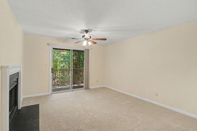 Photo - 540 Pineland Cir Unit 201