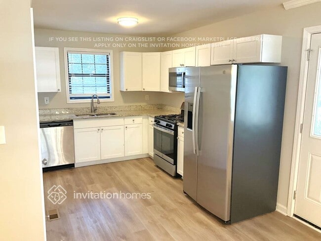 Photo - 2811 Dunwood Ln