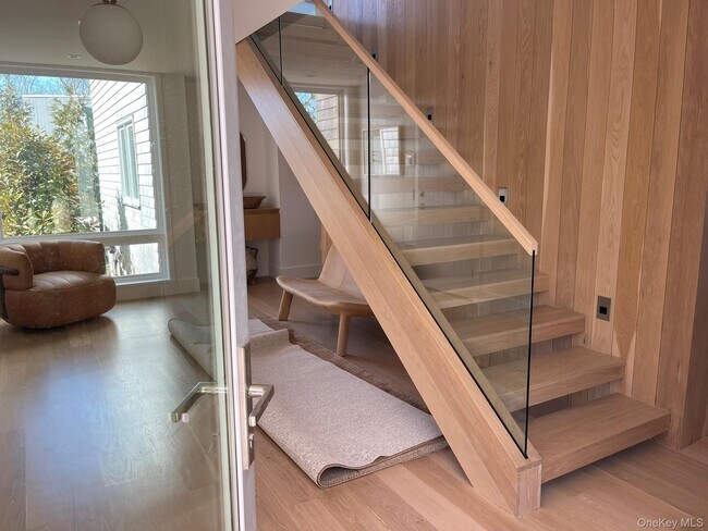 Photo - 495 N Parish Dr