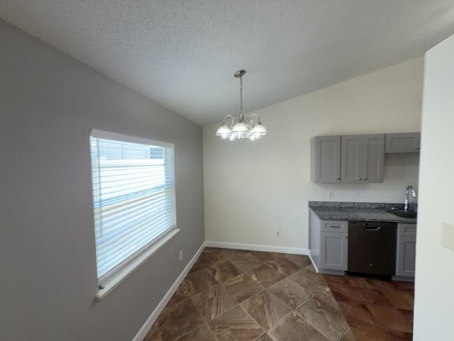 Photo - 502 San Gabriel Ct