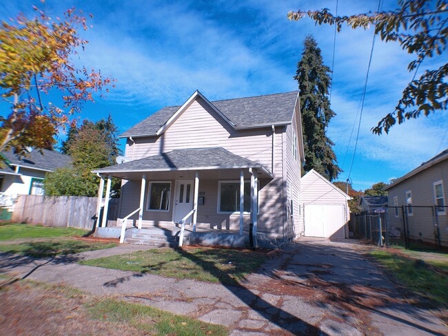 1835-MH1835 Trade St SE