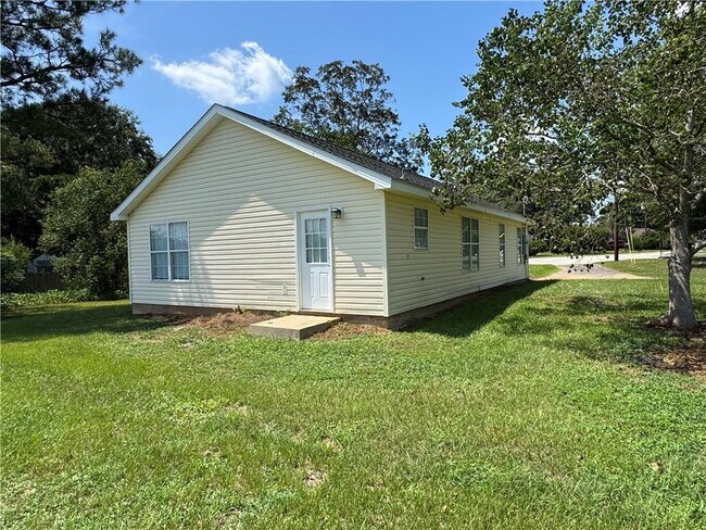 3080 Beth Ct