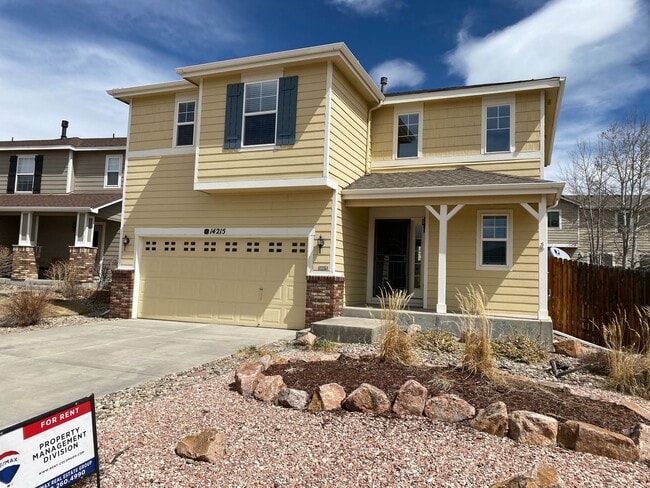 Photo - Beautiful Mountain Views / 4 Bedroom Home