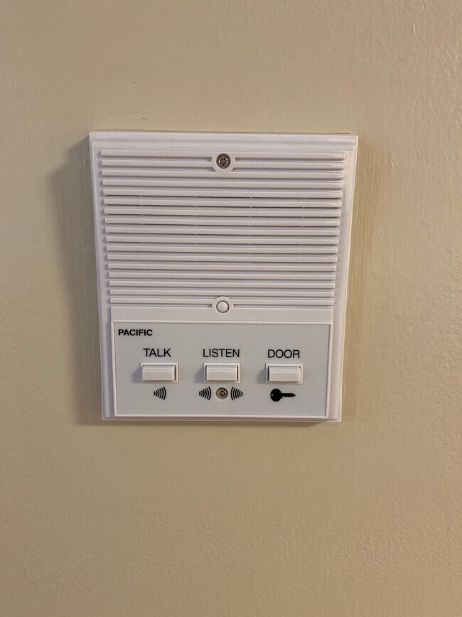 Photo - 50 English Village Rd Unit 103R