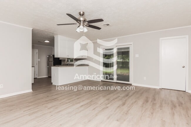 Photo - 4747 Falcon Ln