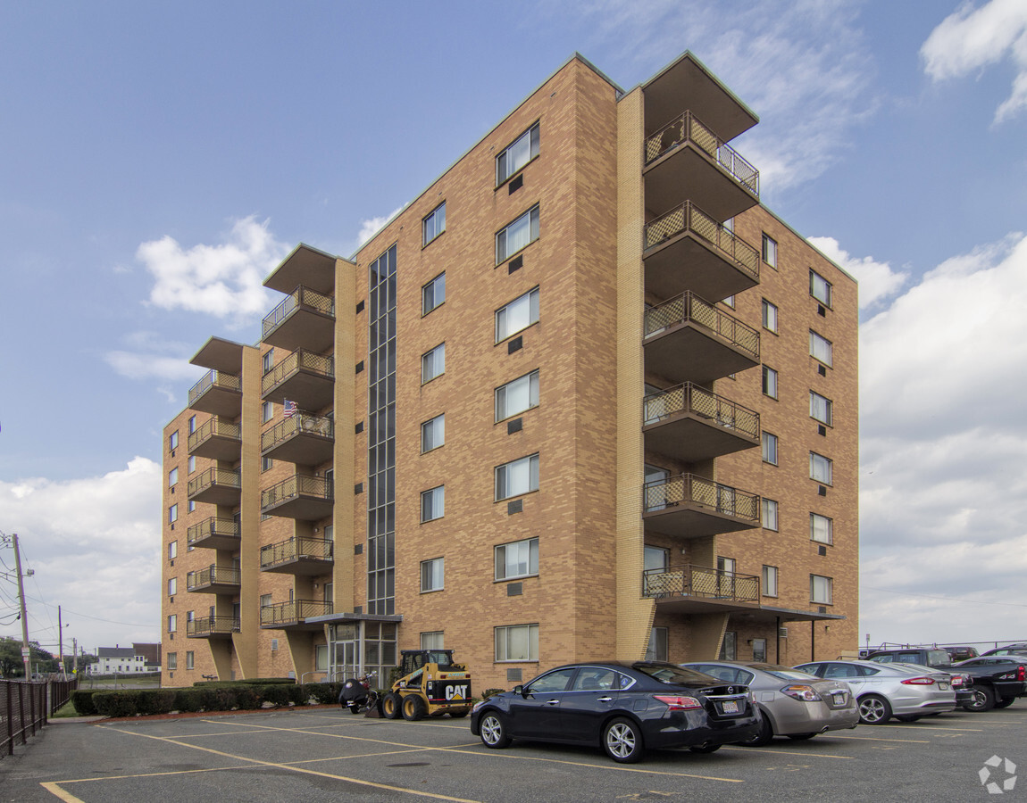 Atlantic Towers - Atlantic Towers Apartments