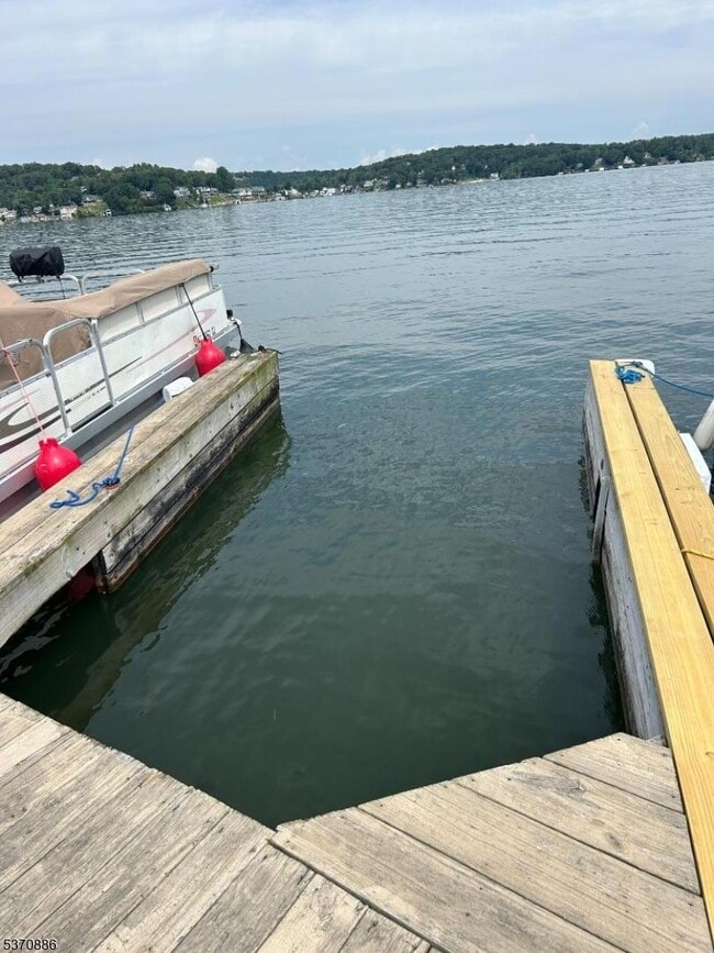 Photo - 19 Windemere Ave