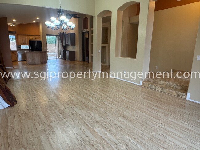 Photo - 4965 E Barwick Dr