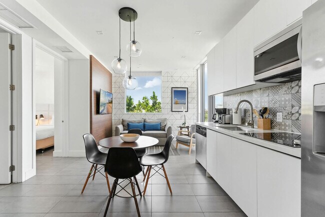 Photo - 538 Meridian Ave Unit ID1280981P