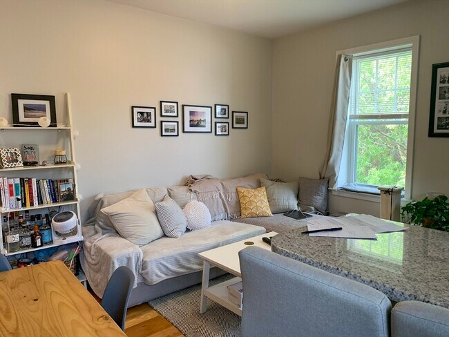 Photo - 33 Anderson St Unit 6