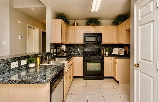 Photo - 6402 Foster St
