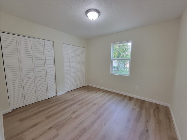 Photo - 13126 S Lee Shore Dr