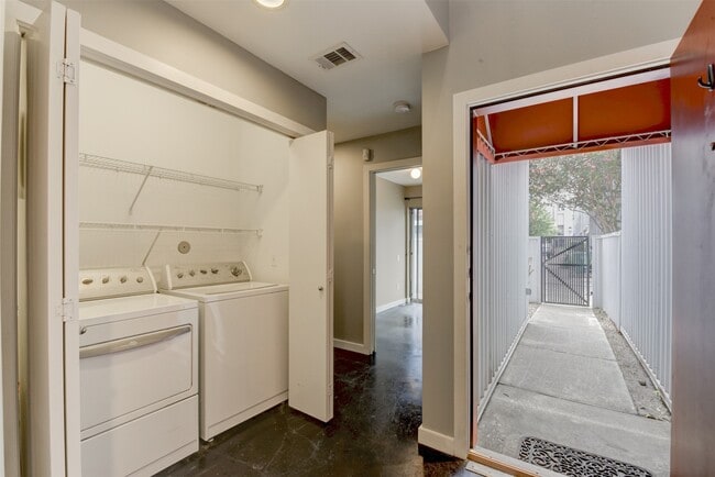Photo - 1211 Arthur St