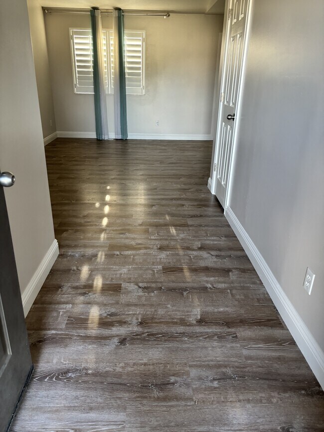 Photo - 1992 N 1400 W House