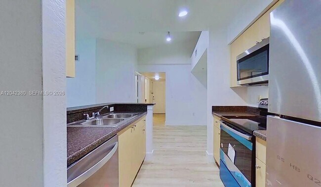 Photo - 2544 Centergate Dr Unit 303