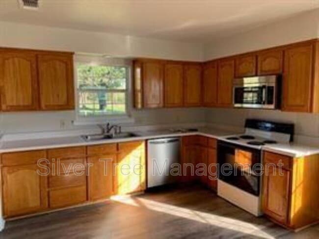 Photo - 300 Pr 4382