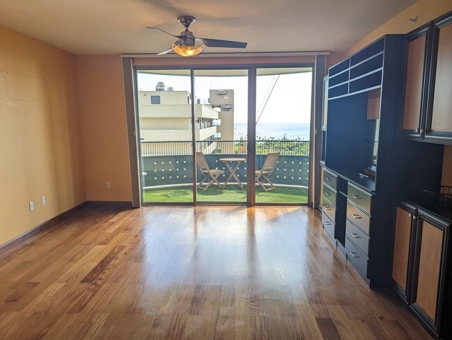 Building Photo - 1557 Unit 2003 Rental