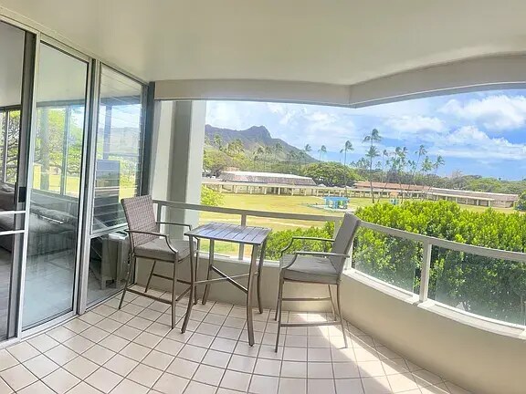 Photo - 2600 Pualani Way Unit 301