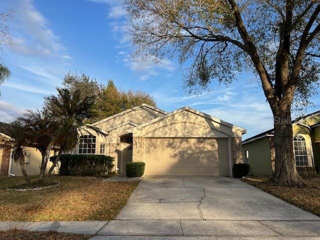 Photo - 202 Woodbury Pines Cir
