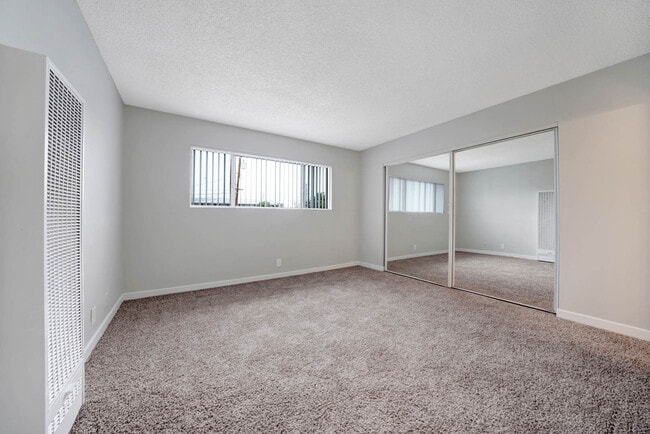 Sunset Square Apartments