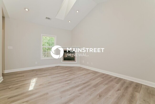 3 Bedroom Pet-Friendly Home in Corryton, TN with Main Street Renewal