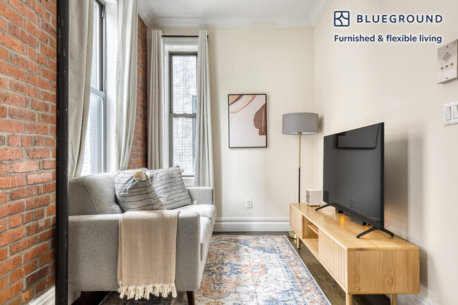 Building Photo - 223 Mott St Rental