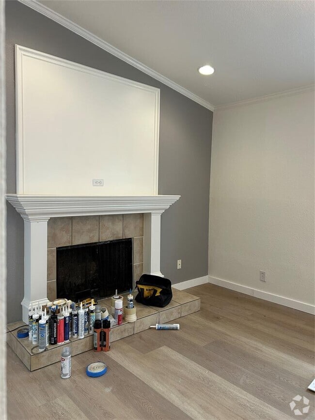 Building Photo - 1702 Royal Hill Dr Rental
