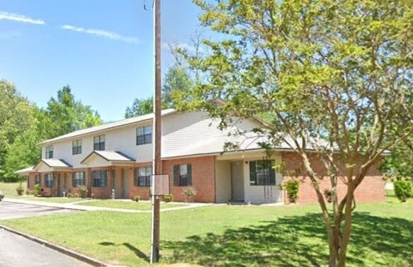 Building Photo - 103 Pecan St
