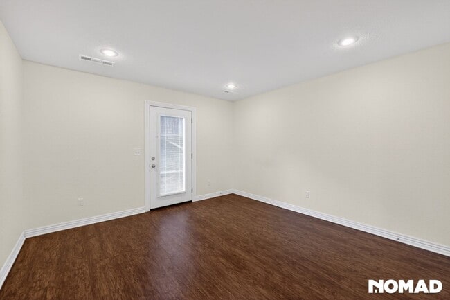Photo - 2088 E Custer Ln