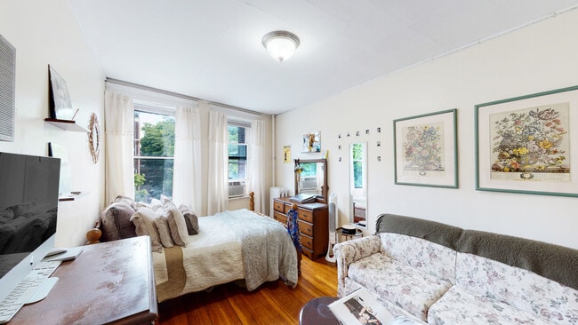 Building Photo - 33 Walbridge St Unit 6